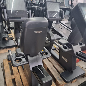 Купить Горизонтальный тренажер Technogym Artis Recline Unity 3.0 в Москве