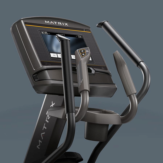 Эллиптический тренажер Matrix Fitness A30XER фото5