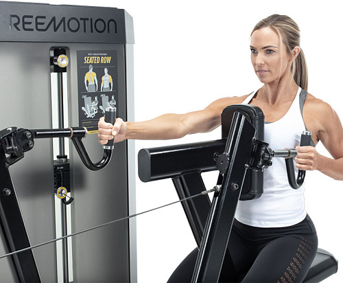 Тяга к груди сидя Freemotion Fitness Epic ES817