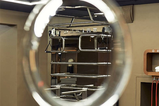 Многофункциональный комплекс с зеркальной стенкой и элементами из нержавеющей стали Desire Prime Vision фото5