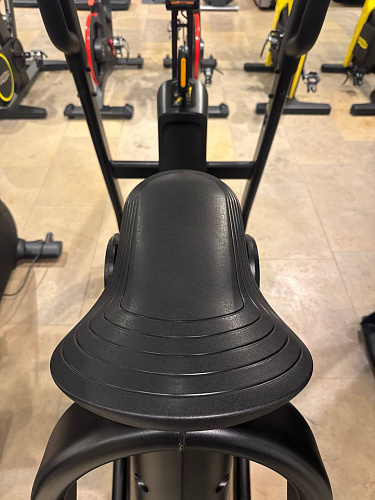 Эллиптический тренажер Matrix Fitness S-Force Performance Trainer (витринный образец)