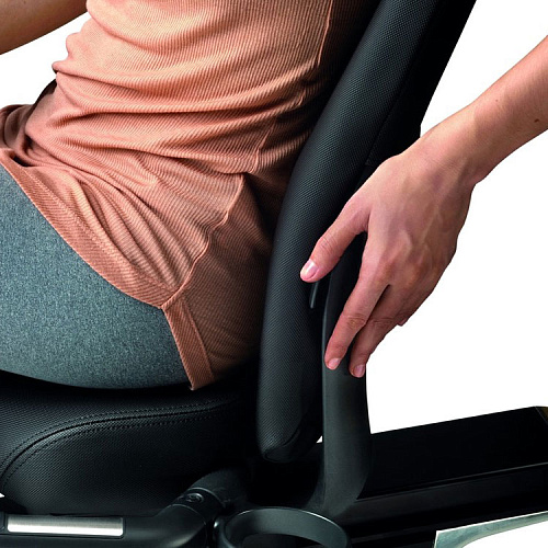 Горизонтальный велотренажер Technogym Recline Personal