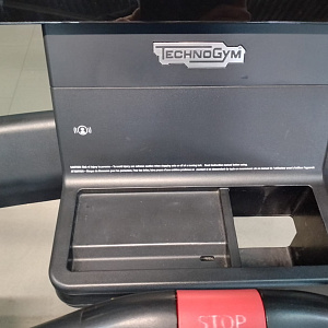 Купить Беговая дорожка Technogym Skillrun в Москве