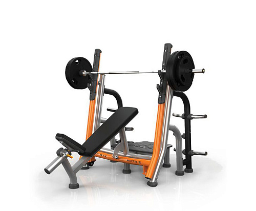 Скамья для жима с положительным наклоном с доводчиком Matrix Fitness MAGNUM A679