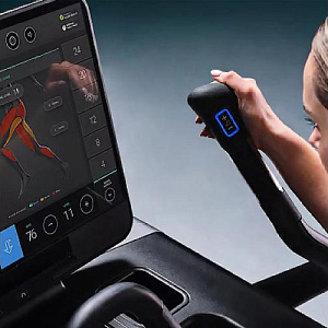 Купить Эллиптический тренажер Life Fitness Symbio кросс-тренажёр с регулируемым углом наклона в Москве