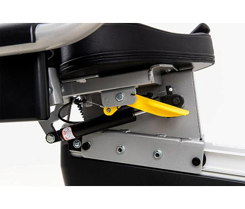 Тренажер Spirit Fitness LR660