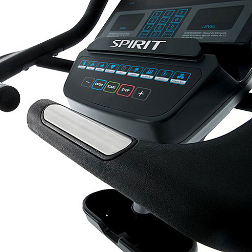 Вертикальный велотренажер Spirit Fitness CU900