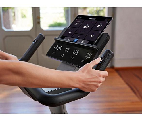 Велотренажер Technogym Cycle Compact