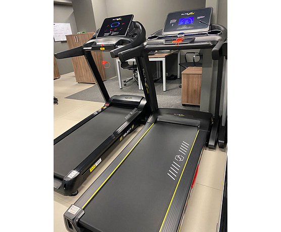 Беговая дорожка Ultra Gym Altezani ALS 1440 фото2