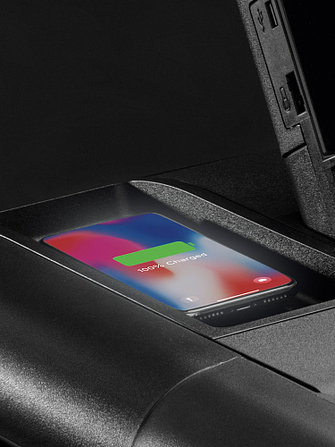 Горизонтальный велотренажер Technogym Artis Luxury Recline