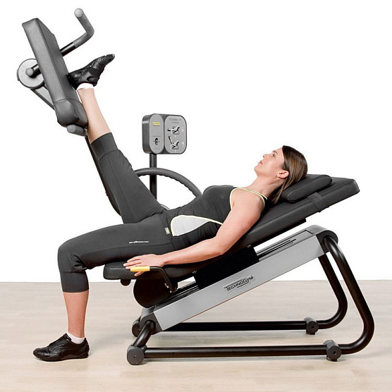 Тренажер для задней поверхности бедра Technogym Posterior фото4