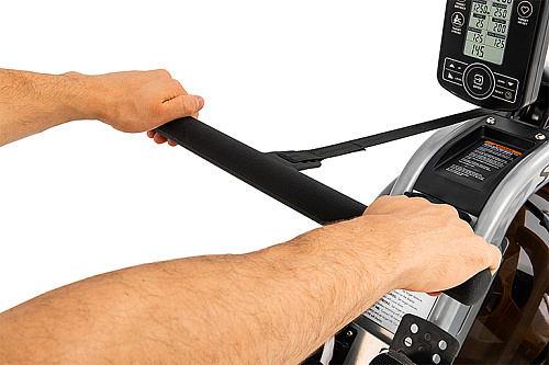 Гребной тренажер Spirit Fitness CRW800H2O