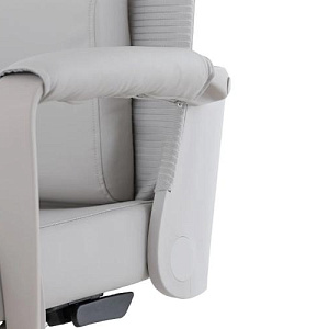 Купить Массажное кресло Ergonova MeWork Ivory массажное кресло в Москве
