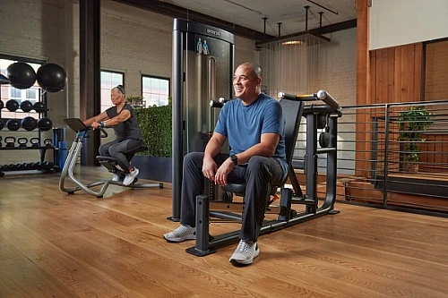 Мульти-жим от груди Precor Vitality VSL024