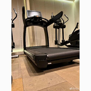 Купить Life Fitness Elevation Discover Treadmill Black беговая дорожка в Москве