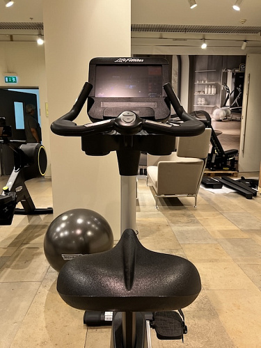 Велотренажер Life Fitness Platinum Elevation SE3 HD