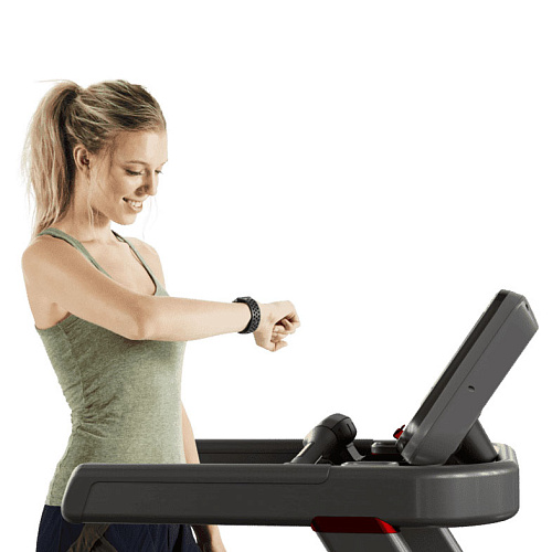 Беговая дорожка StarTrac FreeRunner 10TRX LCD