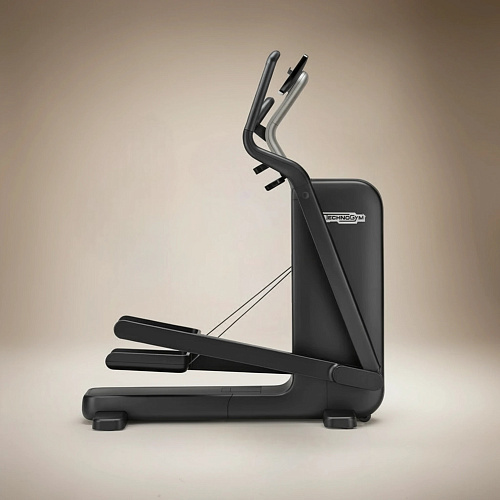 Эллиптический тренажер Technogym Elliptical