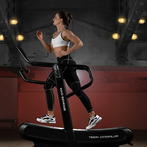 Беговая дорожка профессиональная инерционная механическая Bronze Gym T940M CATERPILLAR (new)