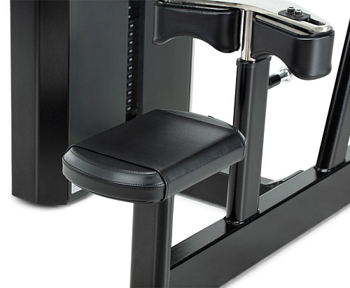 Разнохватная тяга сверху Freemotion Fitness Epic ES802