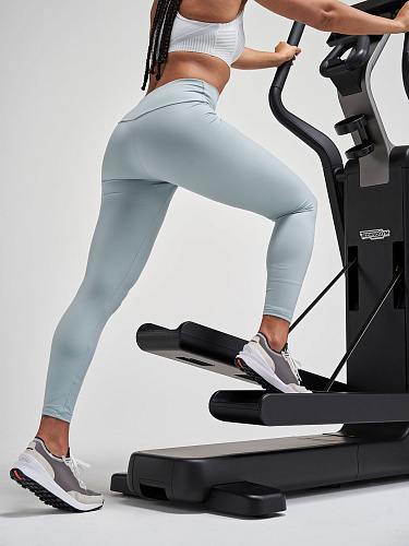 Эллиптический тренажер Technogym Elliptical
