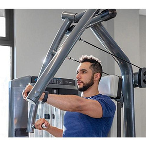 Купить Силовой тренажер True Fitness SPL-0900 жим от груди сидя с независимыми рычагами в Москве