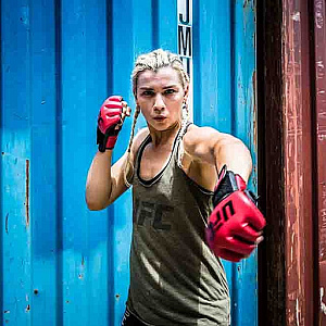Купить UFC Перчатки MMA для грэпплинга 5 унций красные S/M в Москве