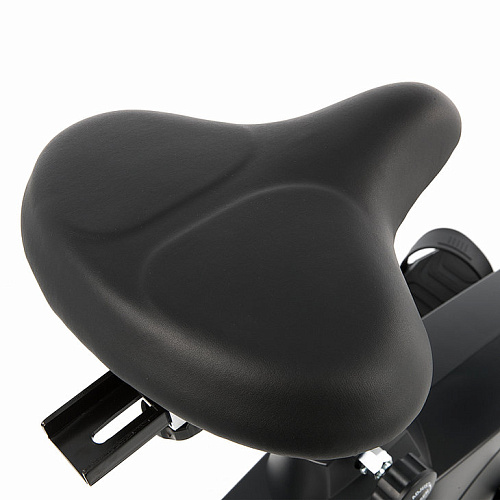 Вертикальный велотренажер Spirit Fitness CU800 Silver