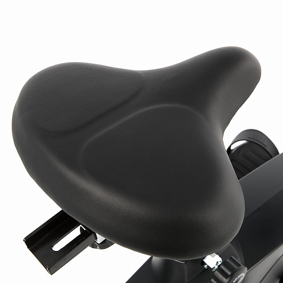 Вертикальный велотренажер Spirit Fitness CU800 Silver фото10