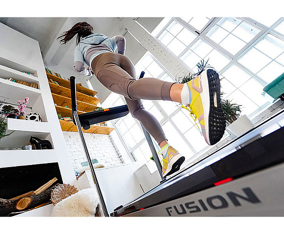 Беговая дорожка Hasttings Fusion фото12