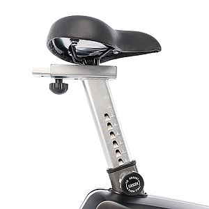 Купить Вертикальный велотренажер Spirit Fitness CU800+ в Москве