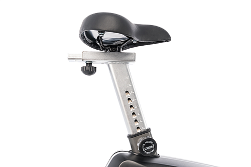 Вертикальный велотренажер Spirit Fitness CU800+