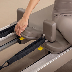 Купить Реформер для пилатеса Technogym Reform в Москве
