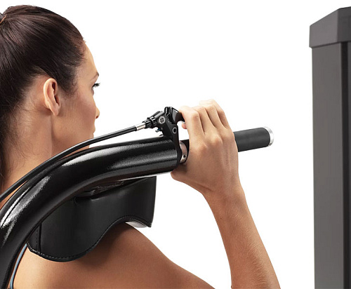 Приседания Freemotion Fitness Genesis G610