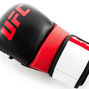Купить UFC PRO Перчатки для спарринга черные L/XL в Москве