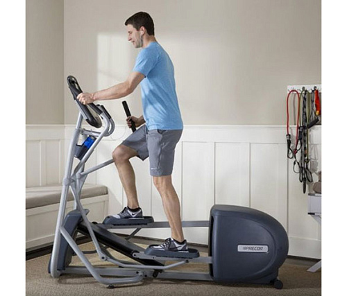 Эллиптический тренажер Precor EFX 225 Energy Series