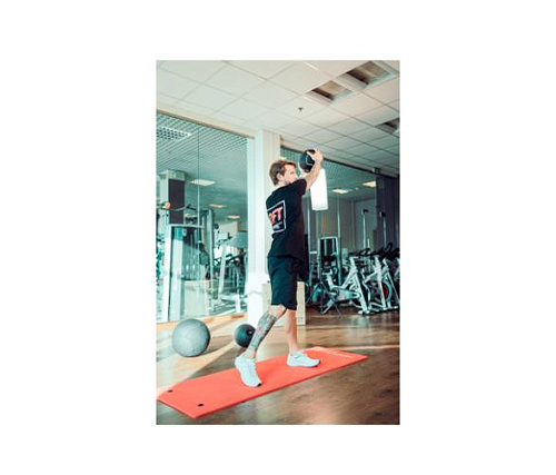 Мяч тренировочный Original FitTools 4 кг черный