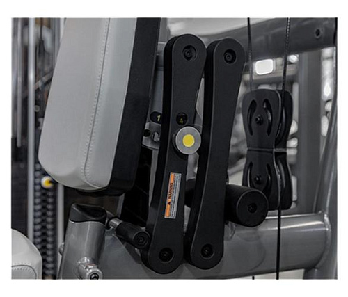 Жим от груди сидя с независимыми рычагами True Fitness SPL-0900