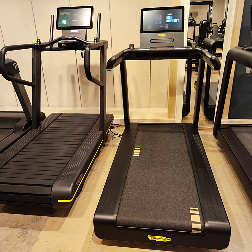 Беговая дорожка Technogym Excite Run Live 7000 (витринный образец)