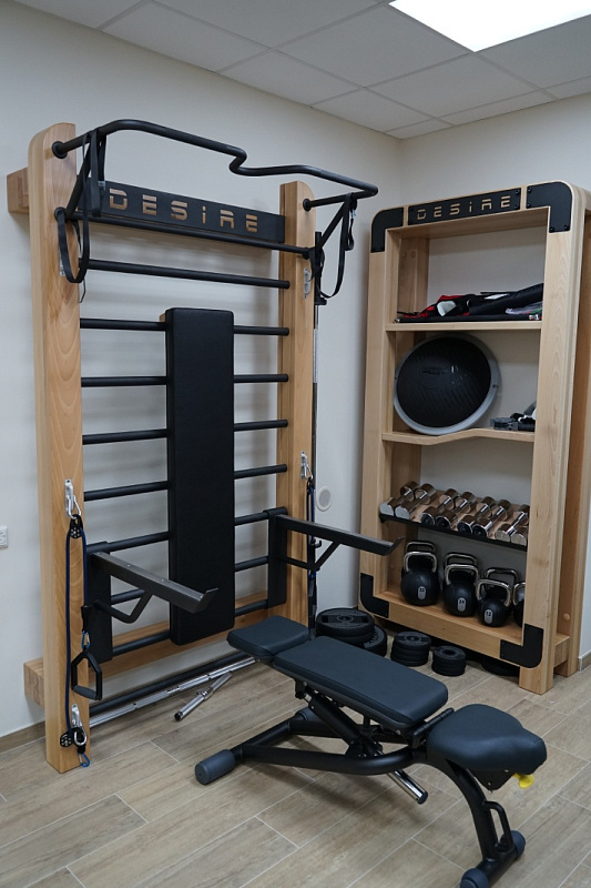 Компактный тренажёрный зал в загородном доме в Подмосковье