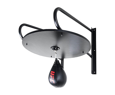 Платформа с креплением и грушей UFC