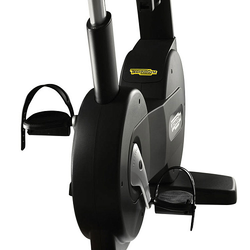 Вертикальный велотренажер Technogym Bike Forma