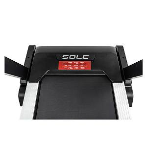 Купить Беговая дорожка Sole Fitness F80 (2023) в Москве