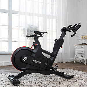 Купить Горизонтальный велотренажер Life Fitness ICG IC8 с велокомпьютером в Москве