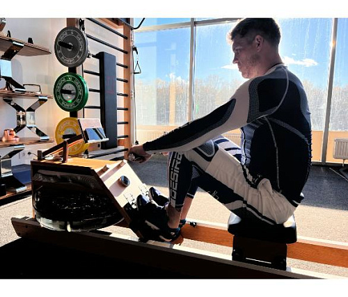 Гребной тренажер Desire Dual Power профессиональный