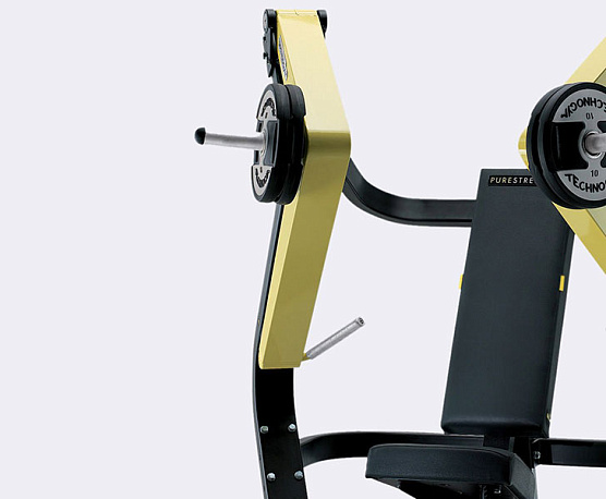 Жим от груди широкий Technogym PURE STRENGTH Wide Chest Press фото2