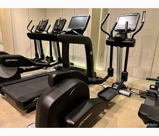 Life Fitness Integrity Crosstrainer эллиптический тренажер 