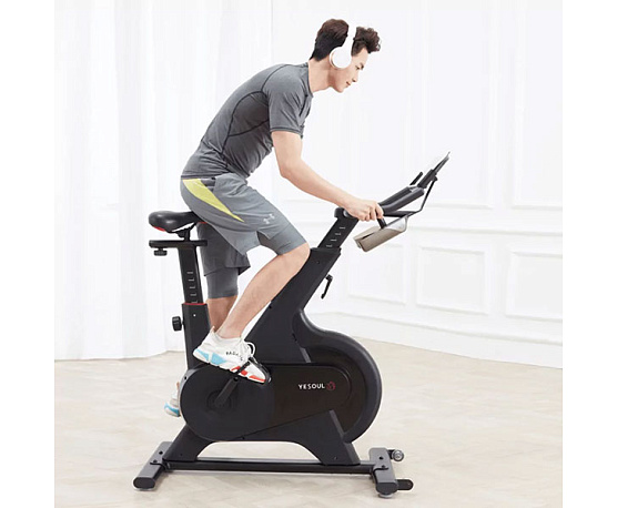 Велотренажер Yesoul M1 черный фото3