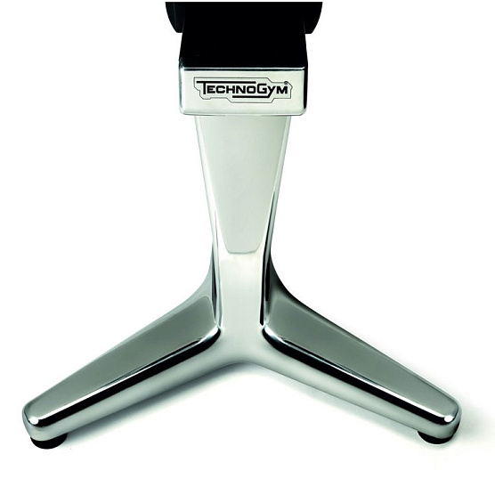 Горизонтальный велотренажер Technogym Recline Personal фото2