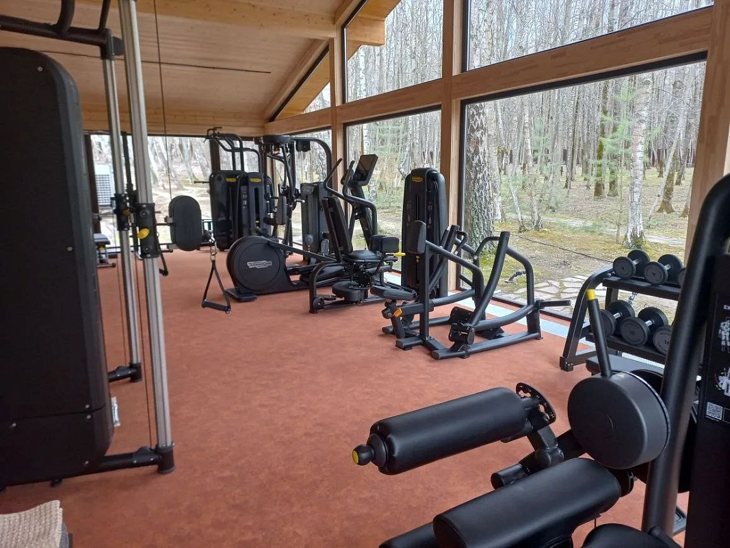 Зал на Technogym в загородной резиденции